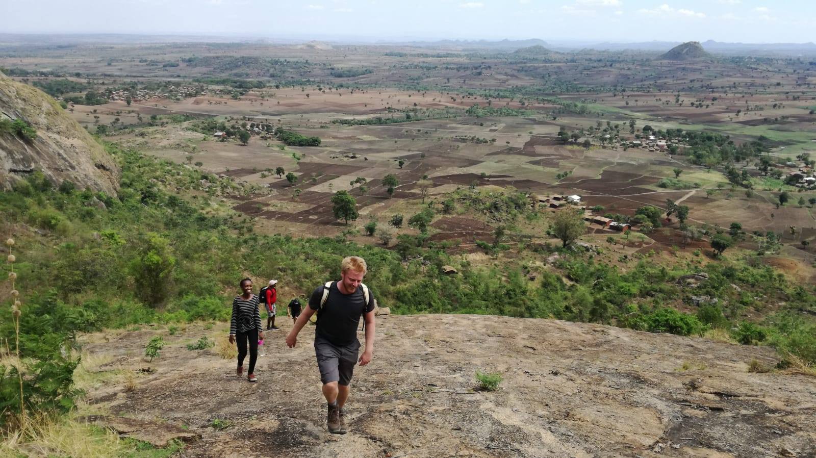 47689615_10156908322622774_5583932843190386688_o